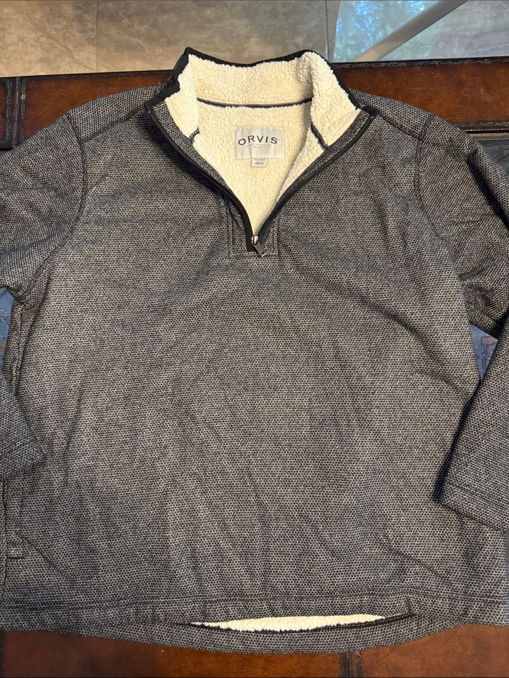 Orvis Men’s Gray Quarter-Zip Sweater with Cream Sherpa Lining